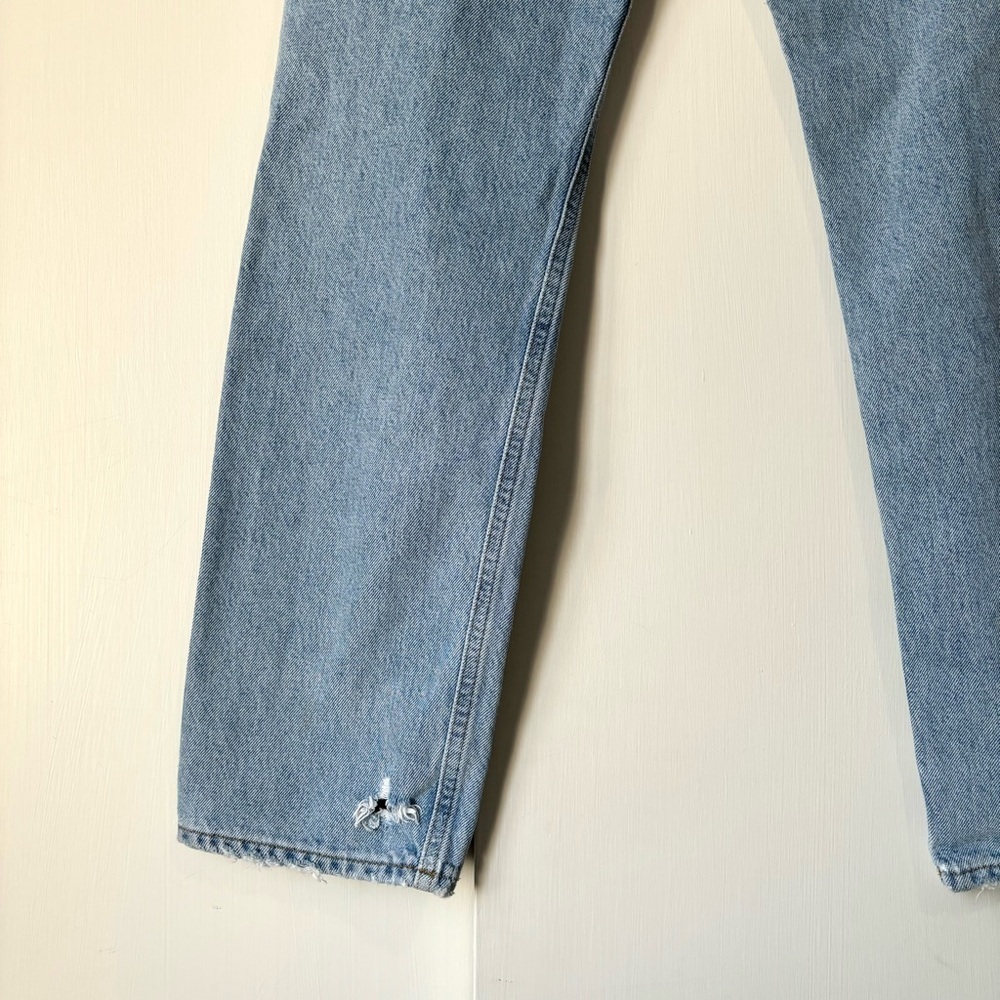 Agolde 90's Mid Rise Loose Fit in Captured - Picture 8 of 11